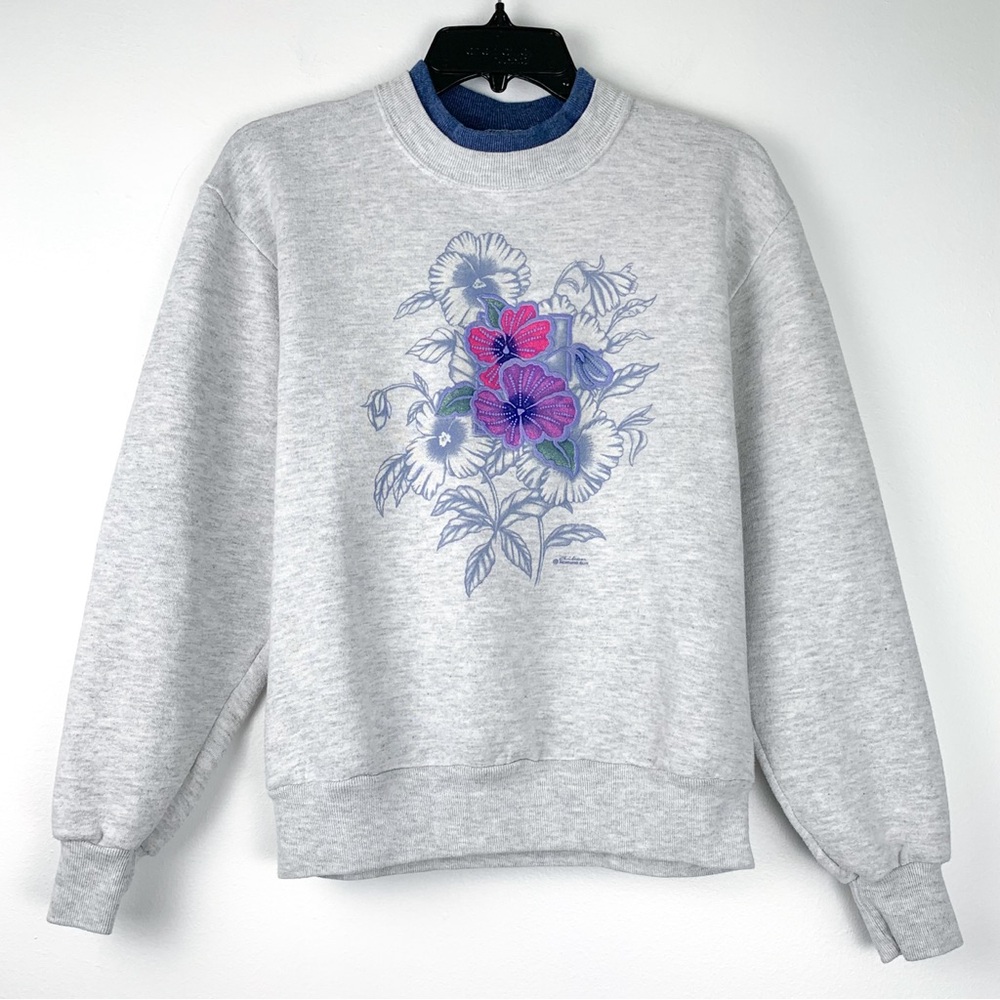 Vintage Morning Sun sweatshirt, gray with granny floral print & double crew neck